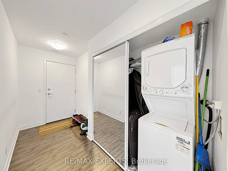 18 Rean Dr #223 — Photo 34