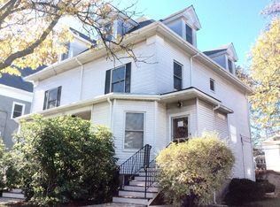 132 Thorndike St #2, Brookline, MA 02446
