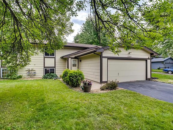 2nd image of 2307 Terrace Dr