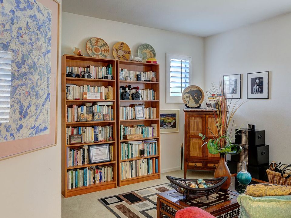 2nd image of 258 Arrowhead Way