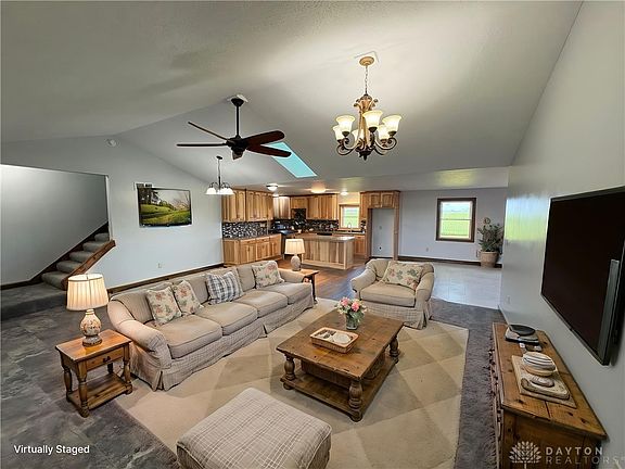 5th image of 8853 Graw Rd