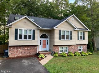 36040 Wilderness Shores Way, Locust Grove, VA 22508