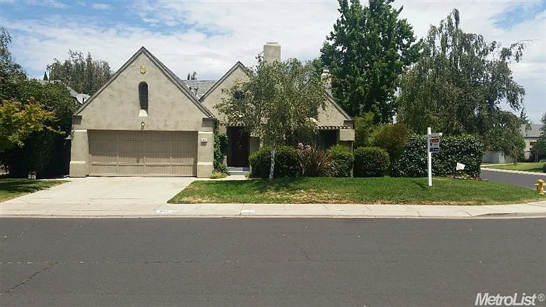 843 Cinnamon Teal Ct photo 1