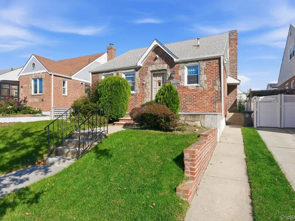 5035 192nd Street, Fresh Meadows, NY 11365
