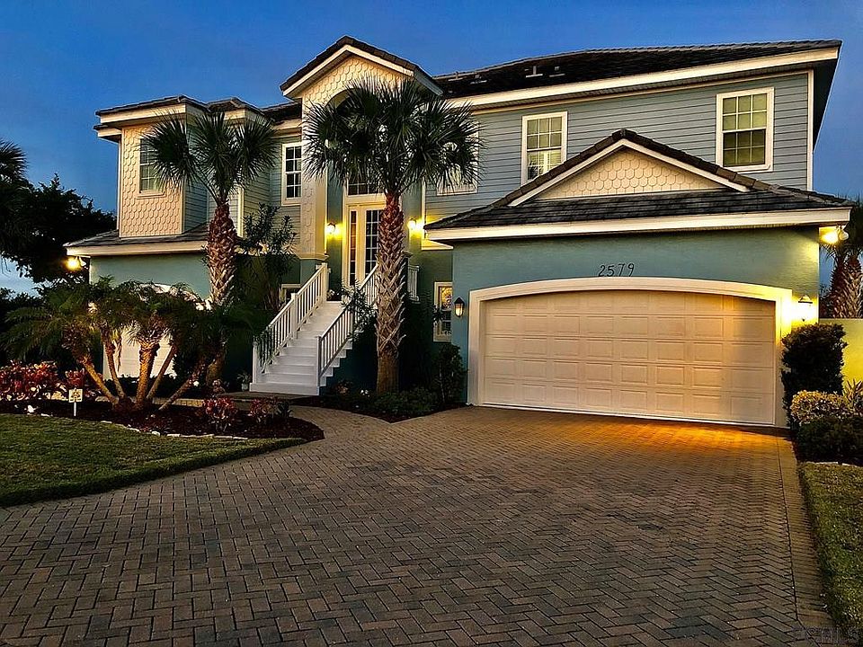 1st image of 2579 Palm Ave