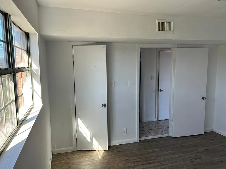 5513 Newport St #1 — Photo 15