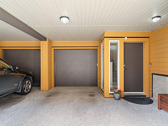 2nd image of 2733 Peatt Rd #113