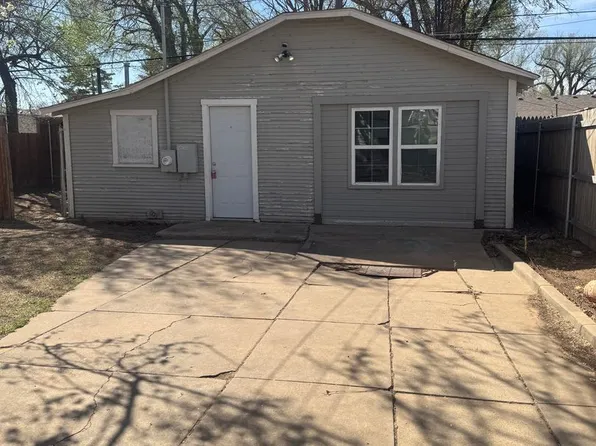 3723 Fountain Ter, Amarillo, TX 79106