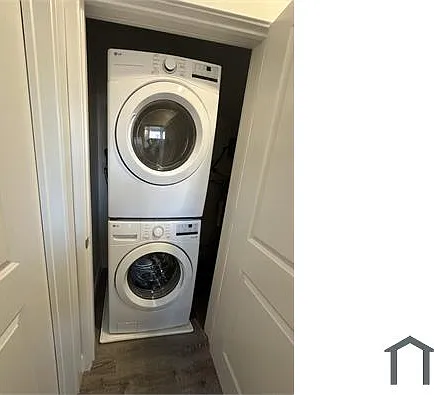 2 bed, $1,800 — Photo 4