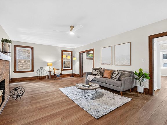 5th image of 55 Oakland Park Ave