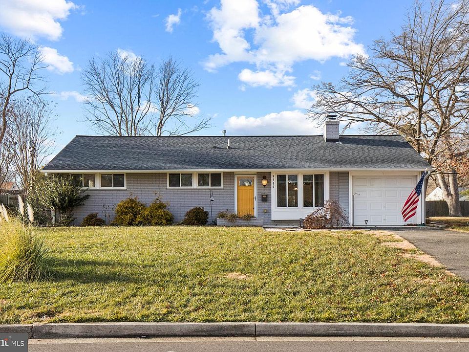 1st image of 6406 Hayfield Pl
