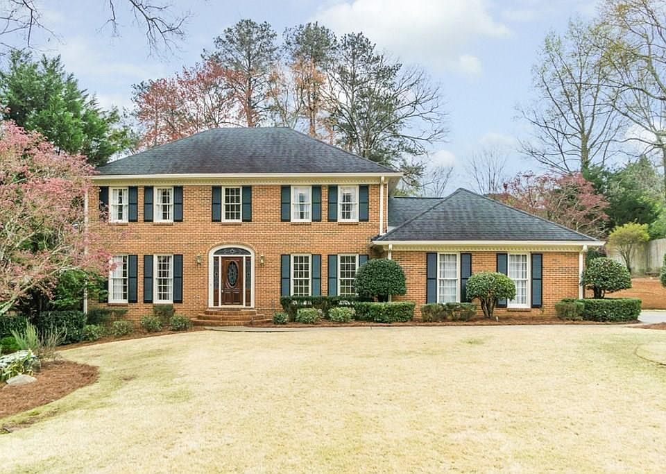 1st image of 3330 Somerset Ct SE