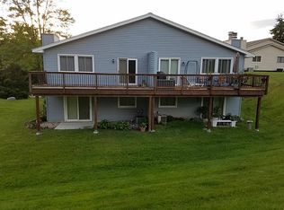 6107 Covington Ter, Minnetonka, MN 55345