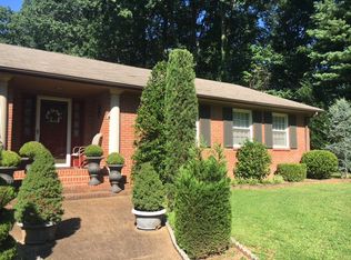 108 Kinnier Ct, Dalton, GA 30720
