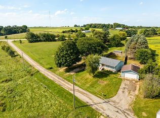 5635 Mack Ln, Gratiot, WI 53541