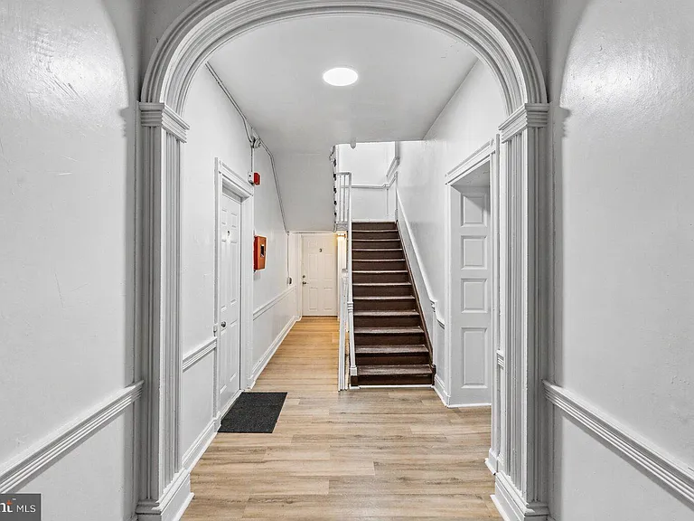 4908 Germantown Ave #5 — Photo 9