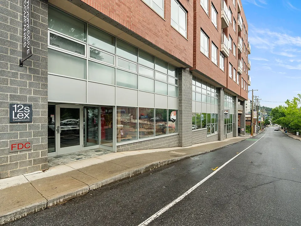 12 S Lexington Ave #303