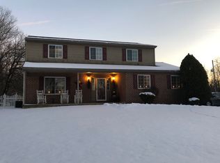 7735 Devonshire Heights Rd, Hummelstown, PA 17036