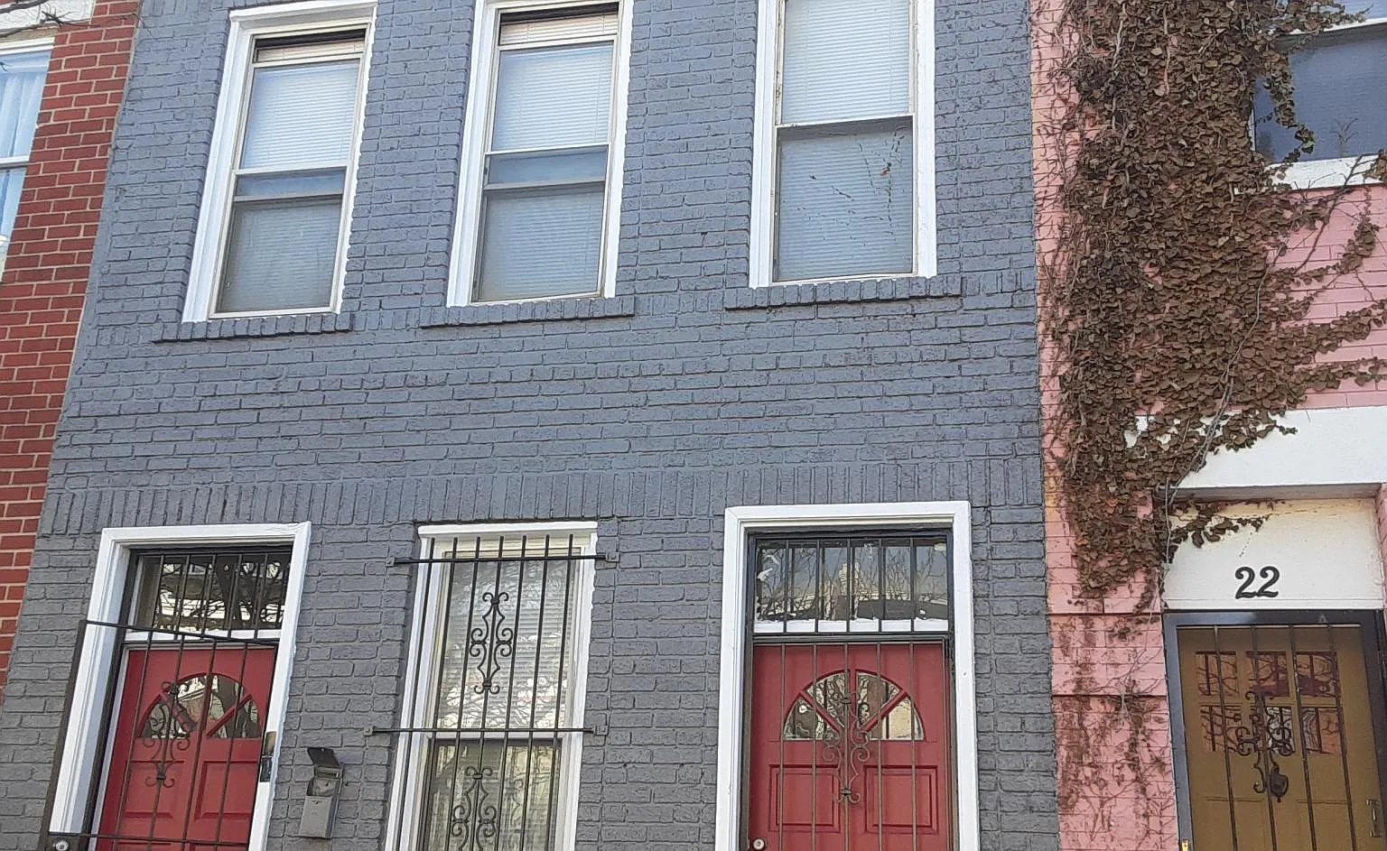 3 bed, 1.5 bath, 1500 sqft, $3,000 — Photo 1