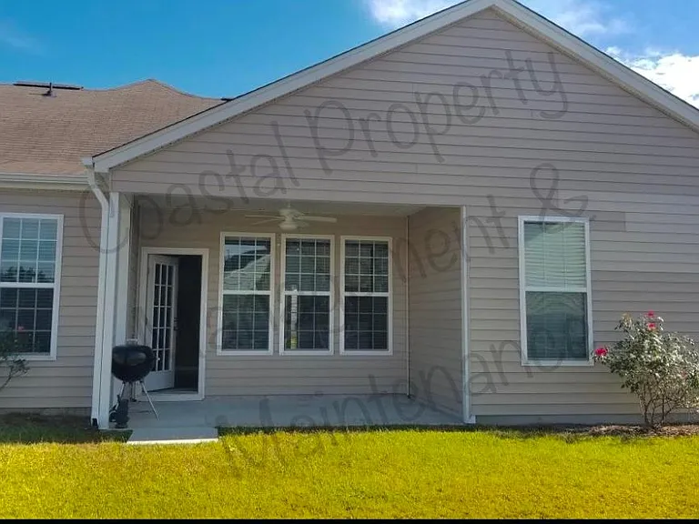 135 Carolina Oaks Dr — Photo 24