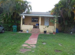 4261 SW 96th Ave, Miami, FL 33165