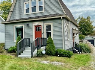 262 Randolph Rd, Mogadore, OH 44260