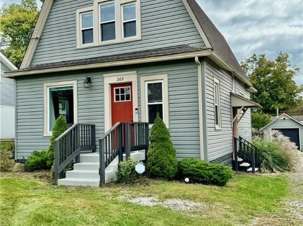 262 Randolph Rd, Mogadore, OH 44260