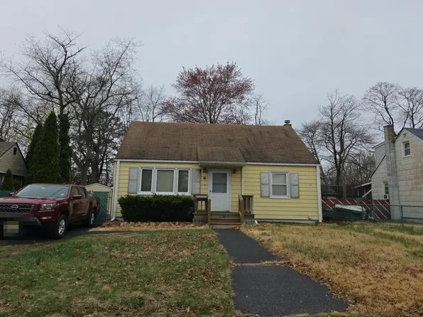 6 North Ct, Spotswood, NJ 08884