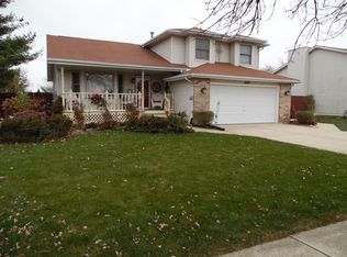 1604 N Autumn Dr, Joliet, IL 60431