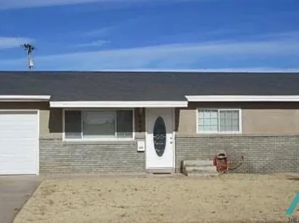 1608 W Ray Ave, Artesia, NM 88210