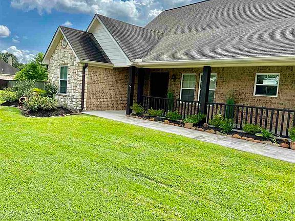 3rd image of 11220 Cathryn Ln