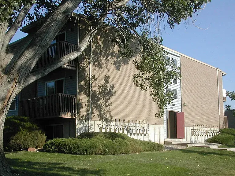 Cottonwood Dr — Photo 7