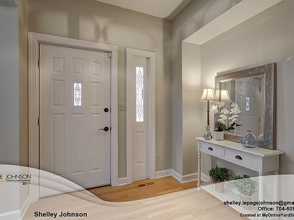 3rd image of 125 Dove Ln