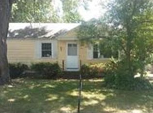 77 Cheyenne Rd, Springfield, MA 01109