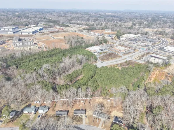 Bomar Rd, Douglasville, GA 30135