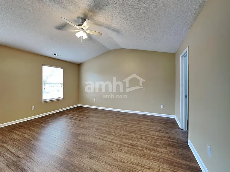 3527 Rivermist Dr — Photo 11
