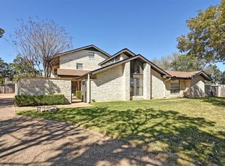 106 Acapulco Ct, Lakeway, TX 78734