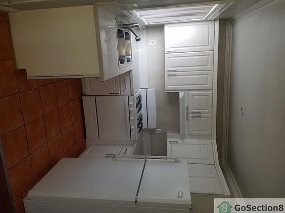 3rd image of 227 S Carondelet St APT 104