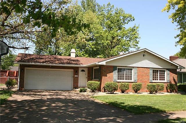 1st image of 3229 Newell Dr