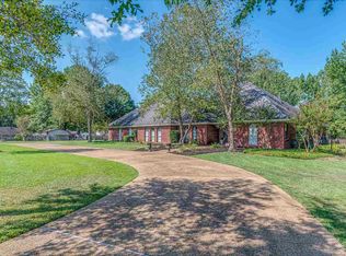 102 The Hills Dr, Brandon, MS 39042