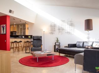 2526 N Whitewater Club Dr UNIT A, Palm Springs, CA 92262