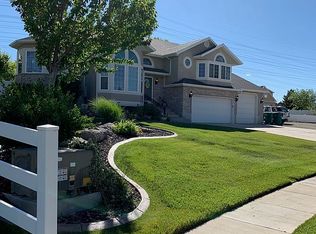 15346 Mountainside Dr, Bluffdale, UT 84065