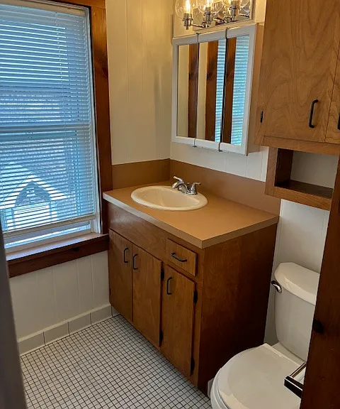 24 Perkins Ave #7 — Photo 4