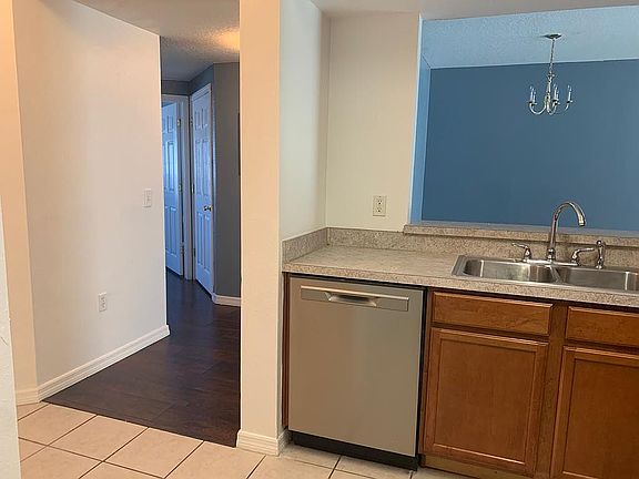 5th image of 9505 Grovedale Cir Unit 101