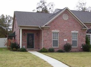 33 Jackson Way, Decatur, AL 35603