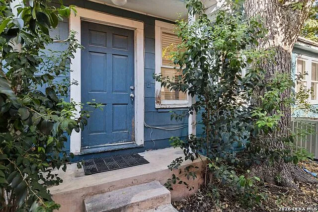 749 E Ashby Pl — Photo 20