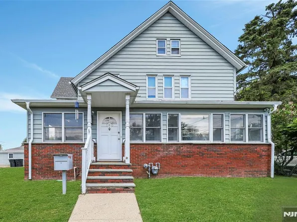 160 Clinton Ave, Hillsdale, NJ 07642