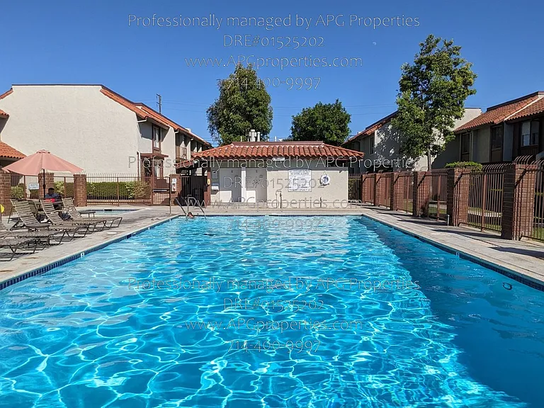 4800 Daroca Way — Photo 9