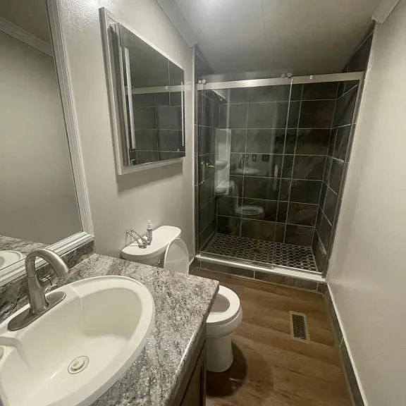 931 Ravenwood Dr — Photo 17