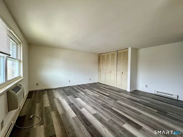 Studio, 500 sqft, $1,295 — Photo 3